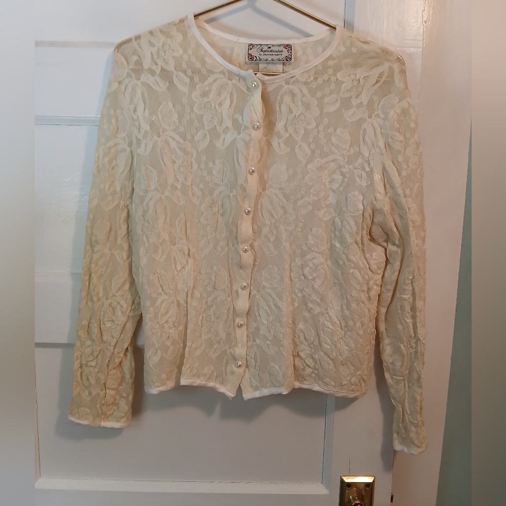 Sophisticates by Jonathan Martin Lace Pearl Button Down Cardigan - m